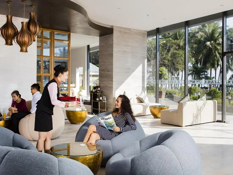 Starcity Hotel & Condotel Beachfront Nha Trang