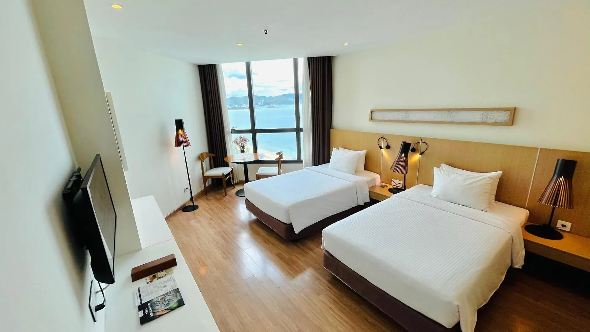 Starcity Hotel & Condotel Beachfront Nha Trang 5*,  Vietnam