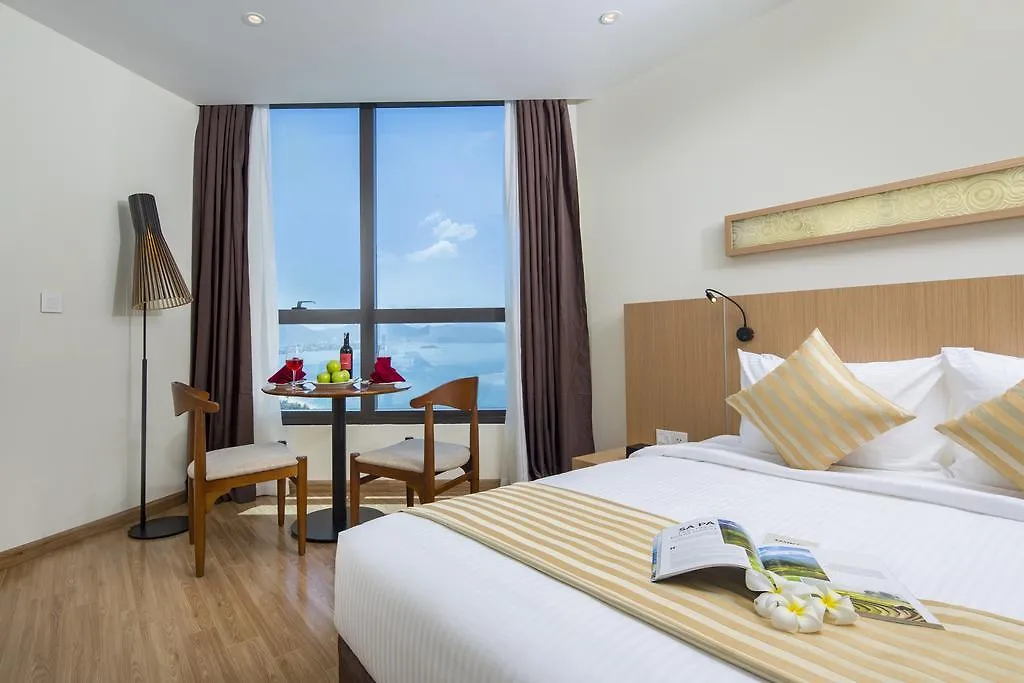 Starcity Hotel & Condotel Beachfront Nha Trang