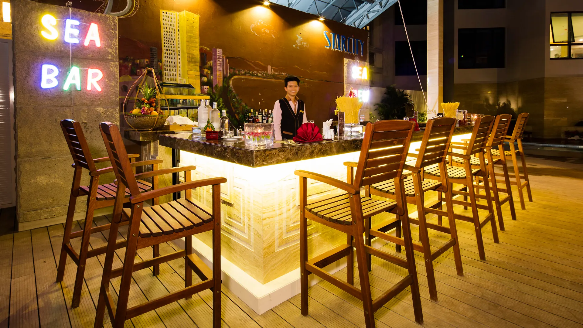 Starcity Hotel & Condotel Beachfront Nha Trang