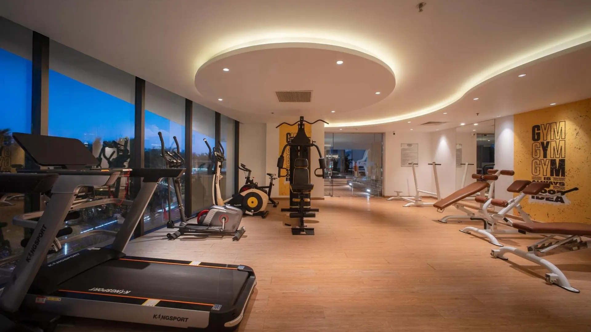 Starcity Hotel & Condotel Beachfront Nha Trang